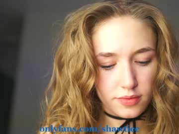 webcam girl _taylor_swift live cam image #1017021