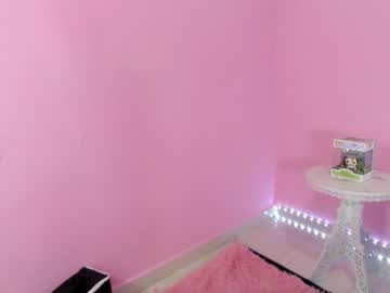 webcam girl little_effy18 live cam image #2149101