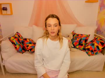 webcam girl xoanetta live cam image #665800