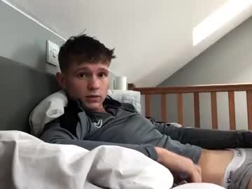 webcam man kkianxx live cam image #6273989