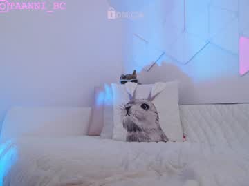 webcam girl taanni_bc live cam image #4859867