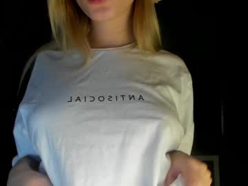 webcam girl sun_shine_baby live cam image #798543