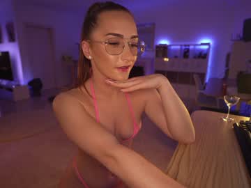 webcam girl hannahjames710 live cam image #569846