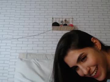 webcam girl jeangreybianca live cam image #1000921