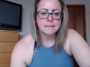 webcam girl ffl1233 live cam image #1594782