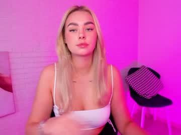 webcam girl 8a8y_nura live cam image #1081557