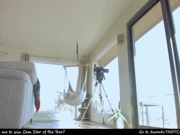 webcam girl cinnabelle live cam image #2588666