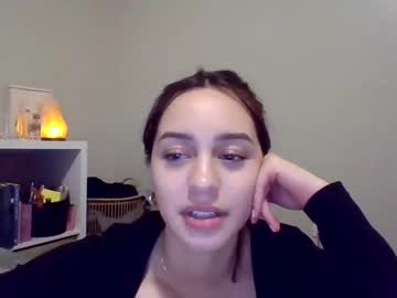 webcam girl milknbiscuitits live cam image #4050800