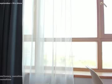 webcam girl honey_sunshine live cam image #5203364