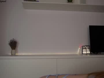 webcam girl funny_to_see_you_here live cam image #5809365