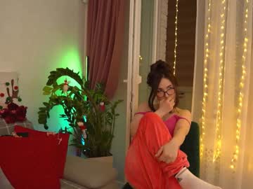 webcam girl sweety_rinushka_ live cam image #6089201