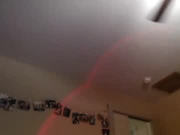 webcam girl emilytaylorxo live cam image #4737255