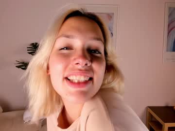 webcam girl asihinima live cam image #4884004