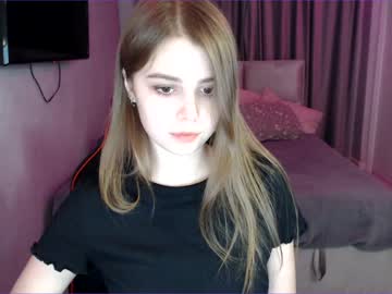 webcam girl tripleprinces live cam image #4749283