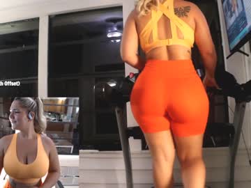 webcam girl milavalentinax live cam image #2100332