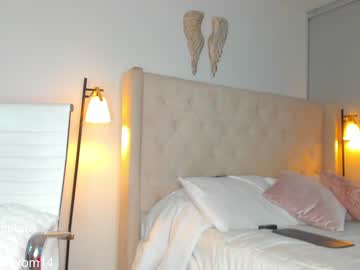 webcam girl swt_molly live cam image #6343005