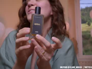 webcam girl claire_moulin live cam image #2585584