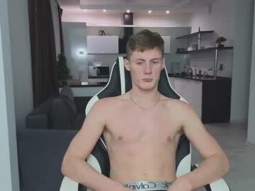 webcam man fixsicki live cam image #6106038
