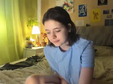 webcam girl nessaa_moree live cam image #3814005