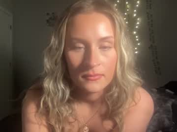 webcam girl xoxorachel1 live cam image #6200277