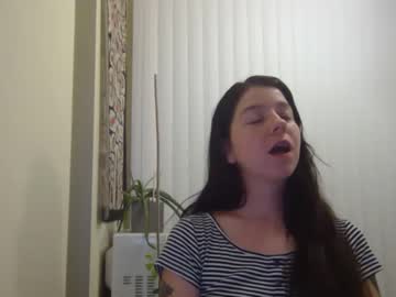 webcam girl babyrae1010 live cam image #2468066