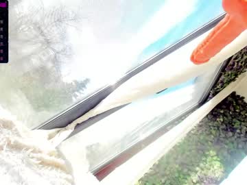webcam girl sassyt33n live cam image #3516016