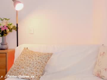 webcam girl abiee__ live cam image #1926018