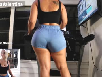 webcam girl milavalentinax live cam image #1705146