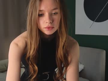 webcam girl elenegilbertson live cam image #6805176