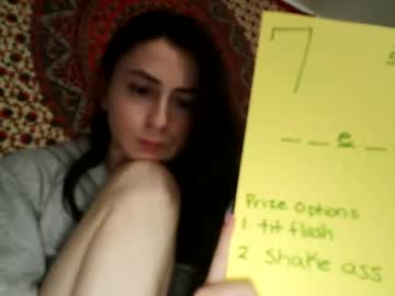webcam girl zoepleasing live cam image #7089247