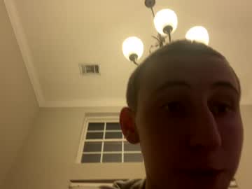 webcam man holdthesausagehostage live cam image #3929020