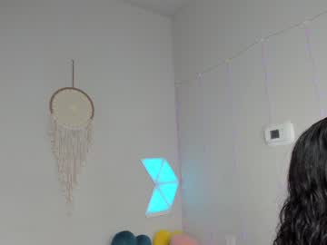 webcam girl rach_rach live cam image #2710174