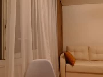 webcam girl bitter_moon live cam image #4499131