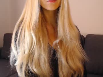 webcam girl pervyblonde live cam image #839750