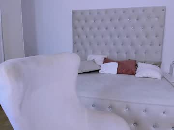 webcam girl iamjoyxs live cam image #2041780