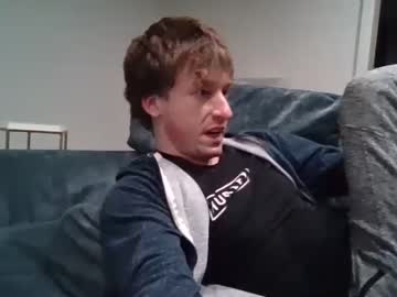webcam man dmitrydickov live cam image #5922294