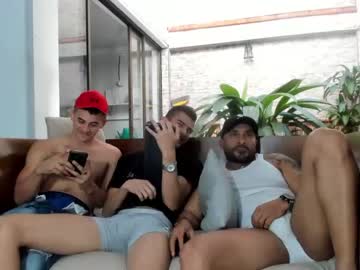 webcam man heteros_men live cam image #1990141