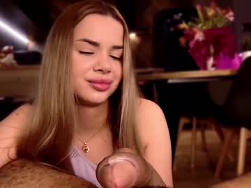 webcam couple leo_kitty live cam image #6594340