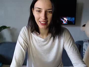webcam girl water__lily live cam image #1082973