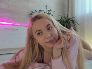 webcam girl meryfoxxx live cam image #4259617
