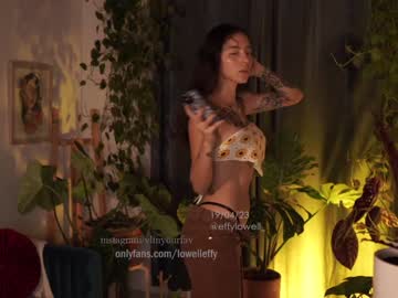 webcam girl effylowell_ live cam image #4242244