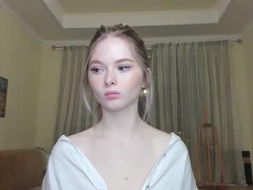 webcam girl penelopa_77 live cam image #181198