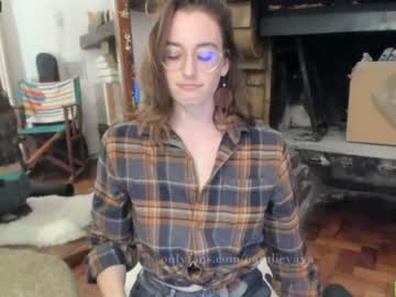 webcam girl femmefatale14 live cam image #4391906