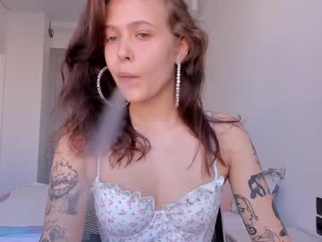 webcam girl adriana_hill live cam image #2147520