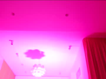webcam girl aveksmr live cam image #5760882