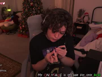 webcam girl evelynpiers live cam image #3350057