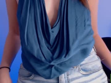 webcam girl delilahreads live cam image #5766967