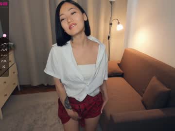webcam girl refined_style live cam image #4357487