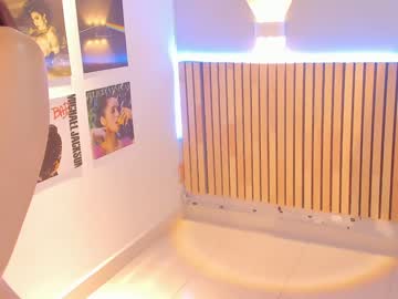 webcam girl little_effy18 live cam image #5286465