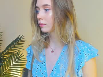 webcam girl katrin_tangerine live cam image #6726823